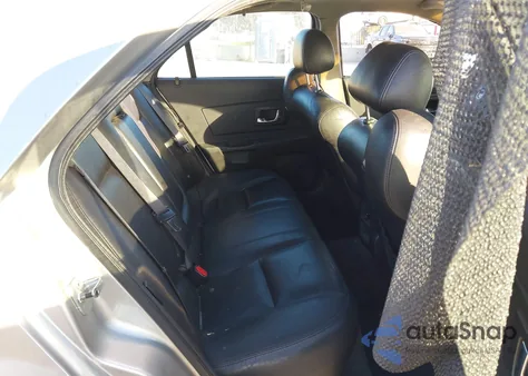 2005 Cadillac Cts Standard z USA, uszkodzony, nr VIN 1G6DP567950234131